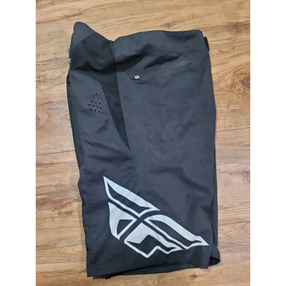 Fly Racing Radium Shorts 34 Black White Vented - Picture 7 of 9